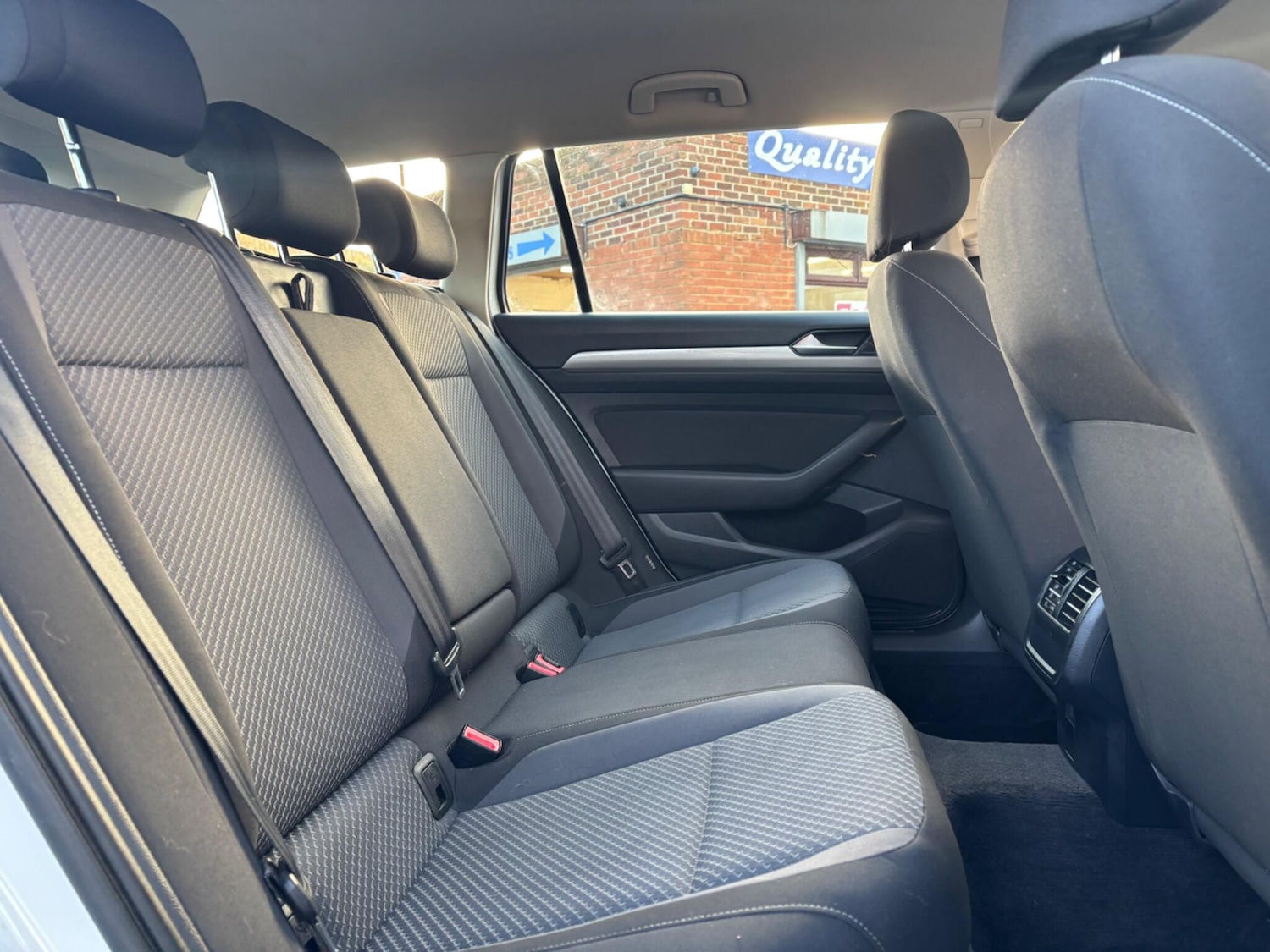 Used Volkswagen Passat 2015 for sale - 76606844: Photo 13