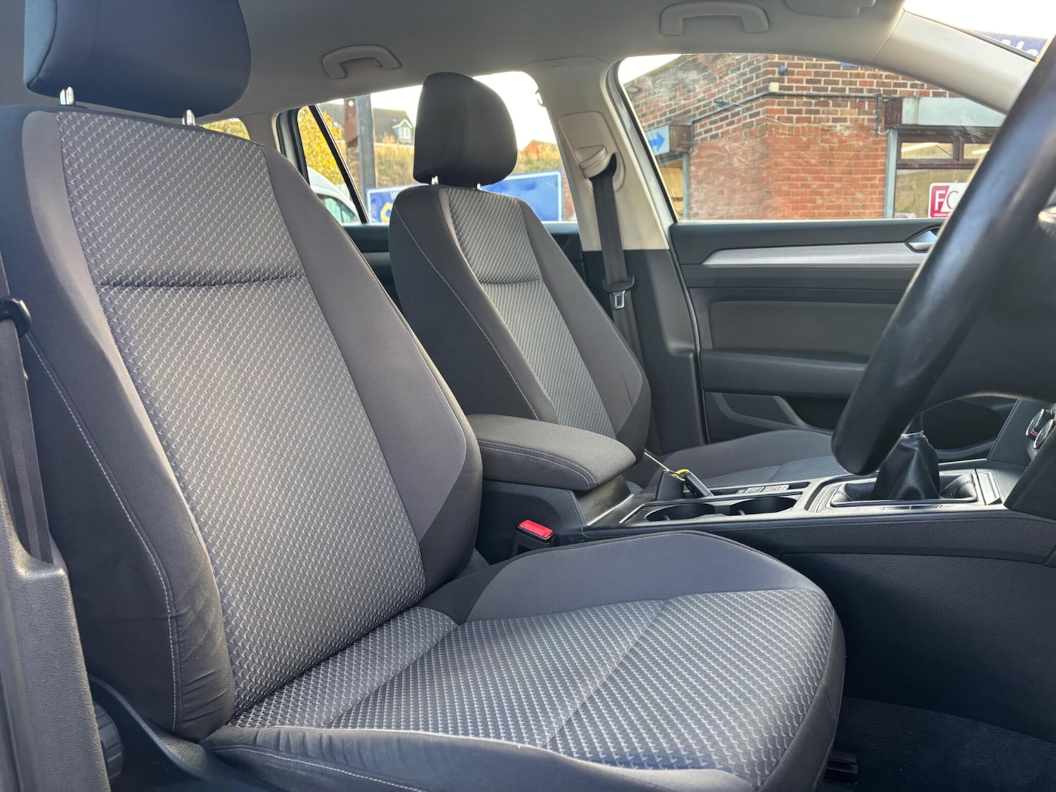 Used Volkswagen Passat 2015 for sale - 76606844: Photo 18