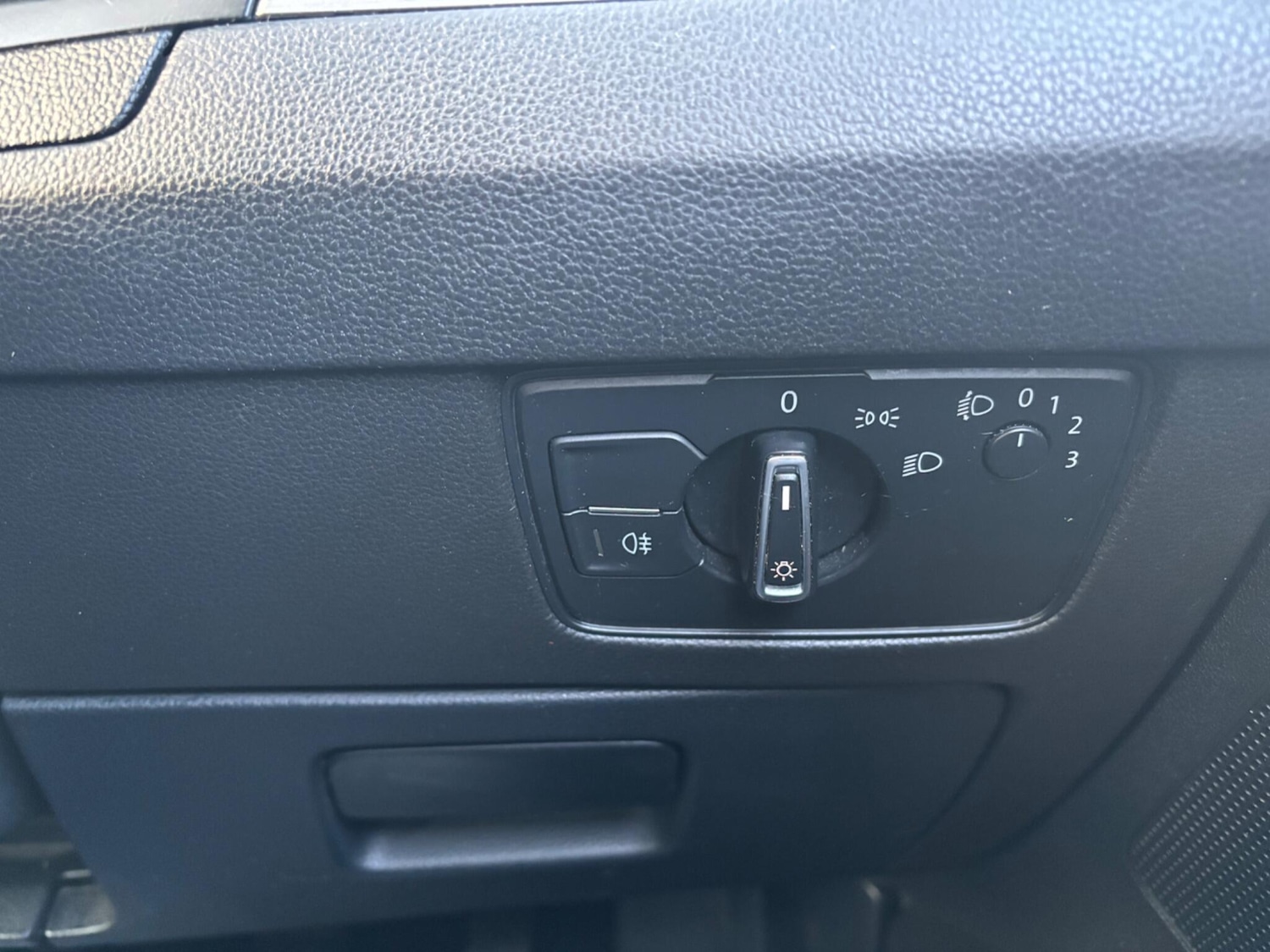 Used Volkswagen Passat 2015 for sale - 76606844: Photo 27