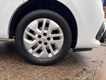 Used Renault Trafic 2021 for sale - 76945362: Photo