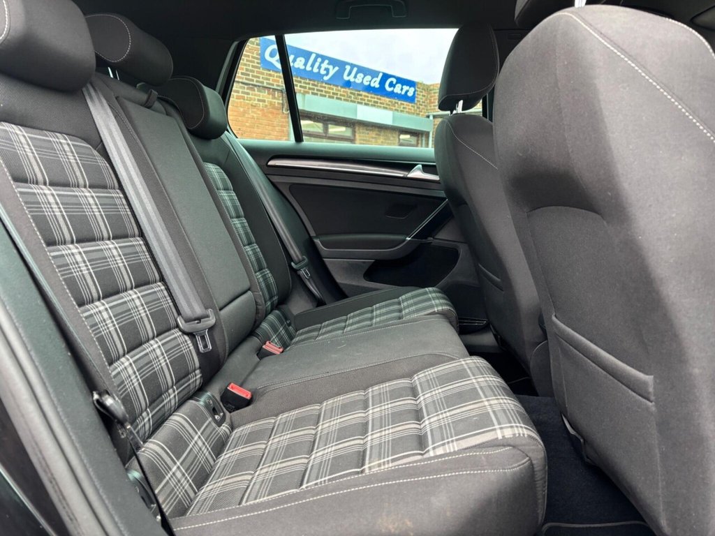 Used Volkswagen Golf 2016 for sale - 77905196: Photo 18