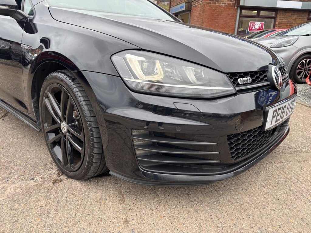 Used Volkswagen Golf 2016 for sale - 77905196: Photo 2