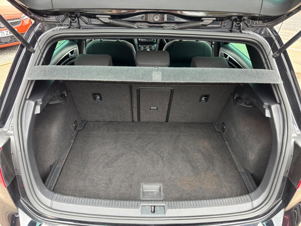 Used Volkswagen Golf 2016 for sale - 77905196: Photo 20