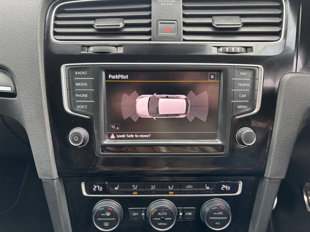 Used Volkswagen Golf 2016 for sale - 77905196: Photo 43