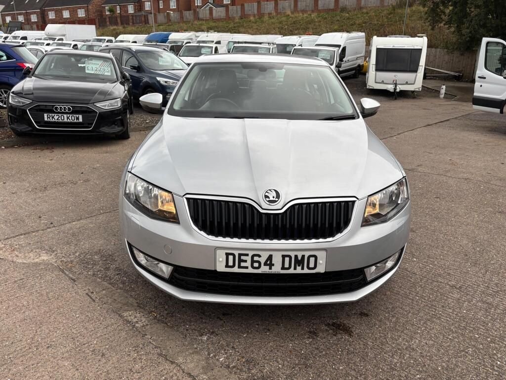 Used Skoda Octavia 2014 for sale - 76945349: Photo 2