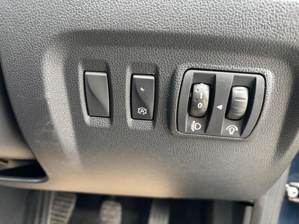 Used Renault Captur 2017 for sale - 77631934: Photo 24