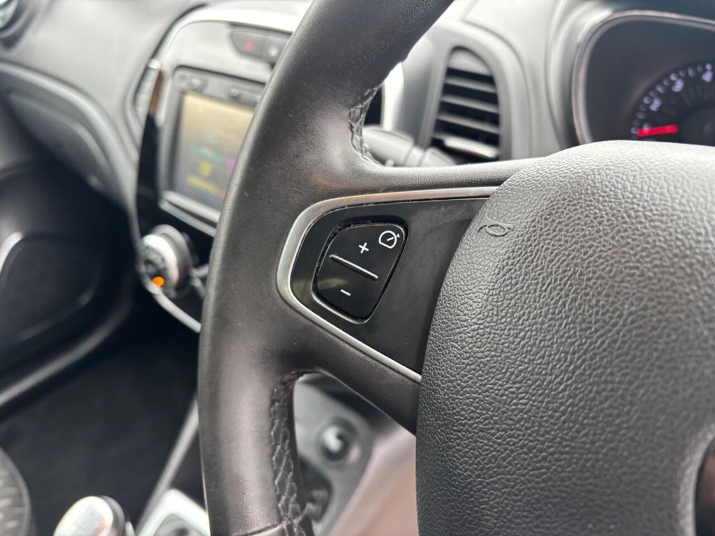 Used Renault Captur 2017 for sale - 77631934: Photo 28