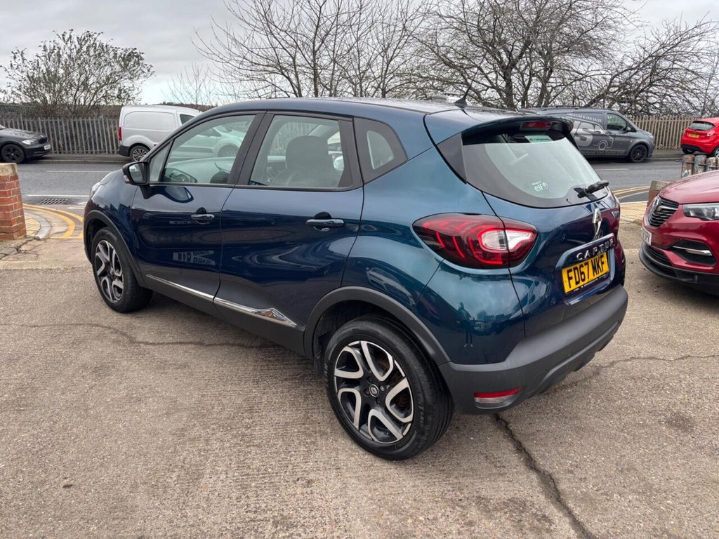 Used Renault Captur 2017 for sale - 77631934: Photo 9