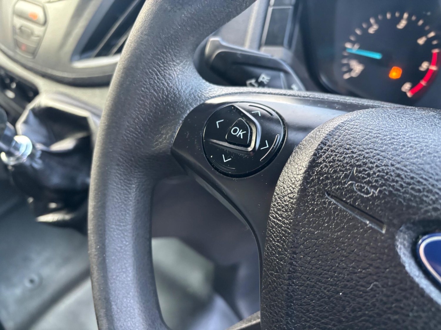 Used Ford Transit 2018 for sale - 76839835: Photo 31