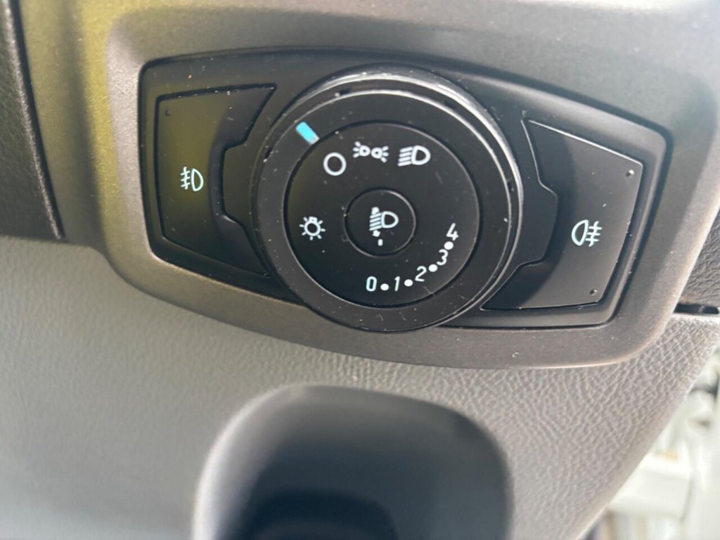 Used Ford Transit Custom 2015 for sale - 77779943: Photo 20