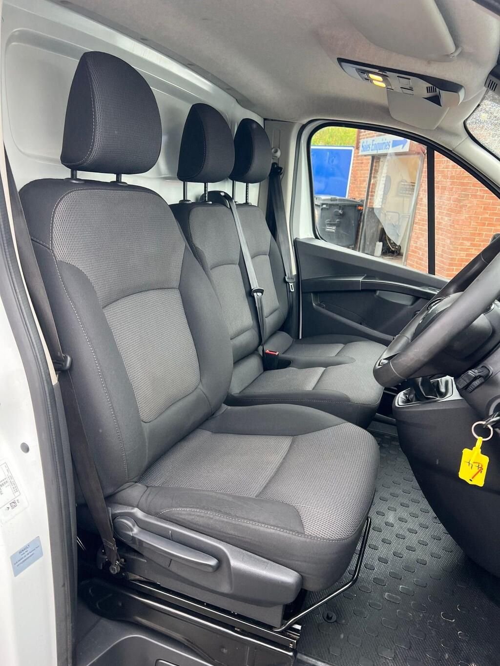 Used Renault Trafic 2022 for sale - 76945368: Photo 24