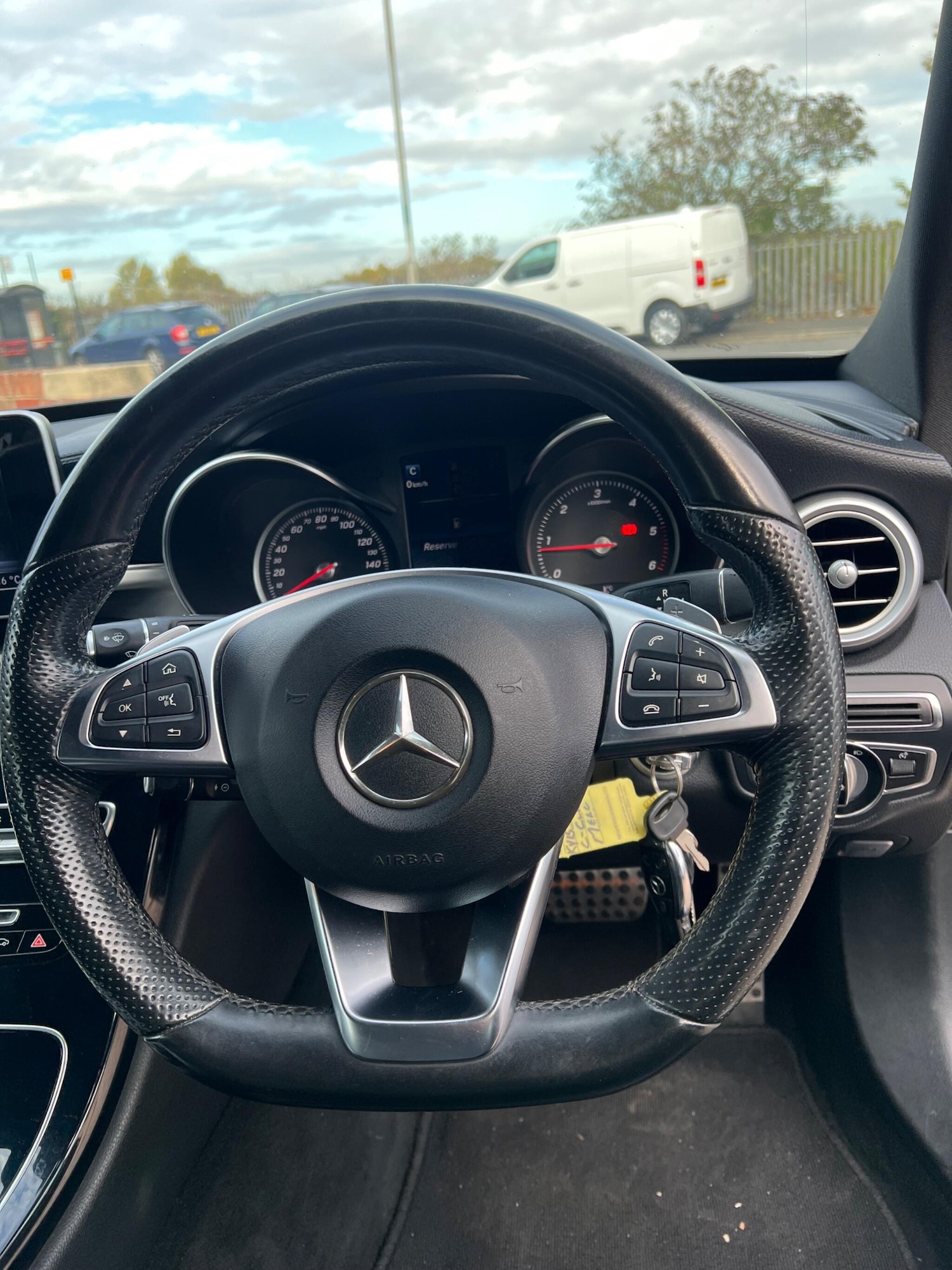 Used Mercedes-Benz C Class 2015 for sale - 76027120: Photo 17