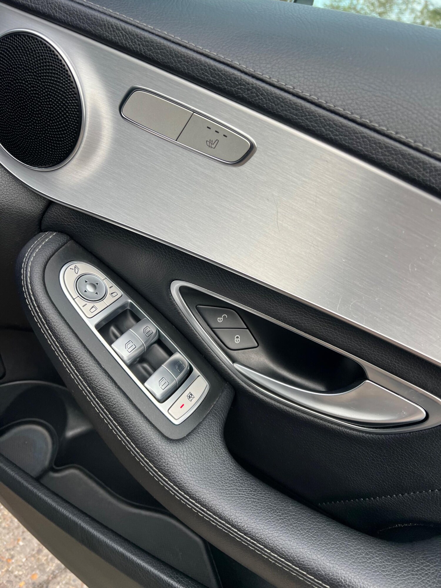 Used Mercedes-Benz C Class 2015 for sale - 76027120: Photo 30