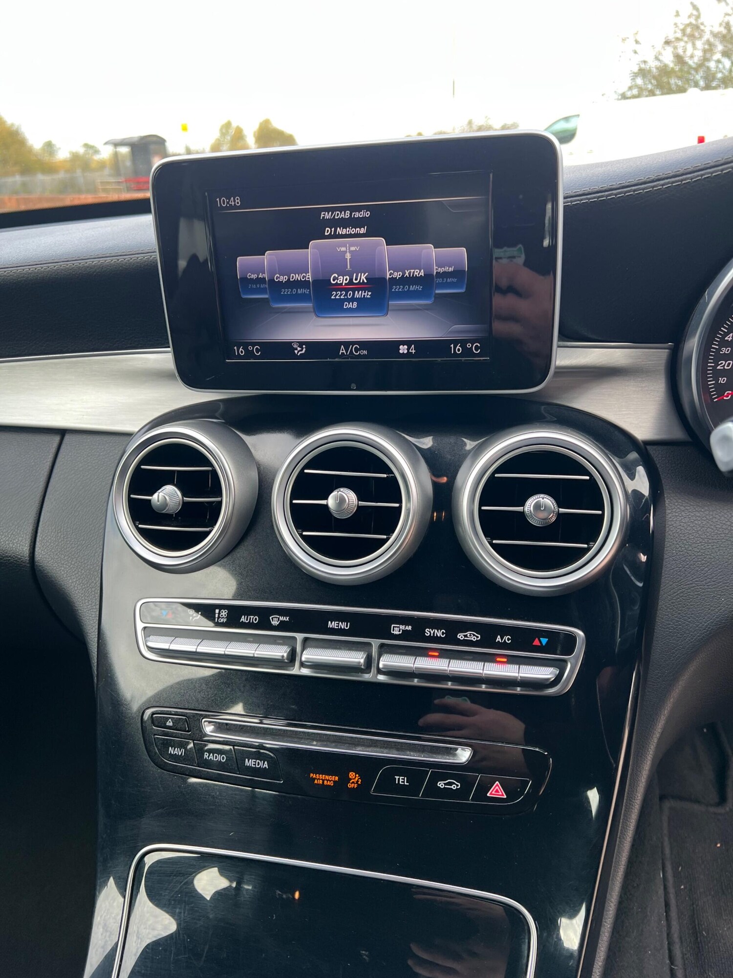 Used Mercedes-Benz C Class 2015 for sale - 76027120: Photo 34