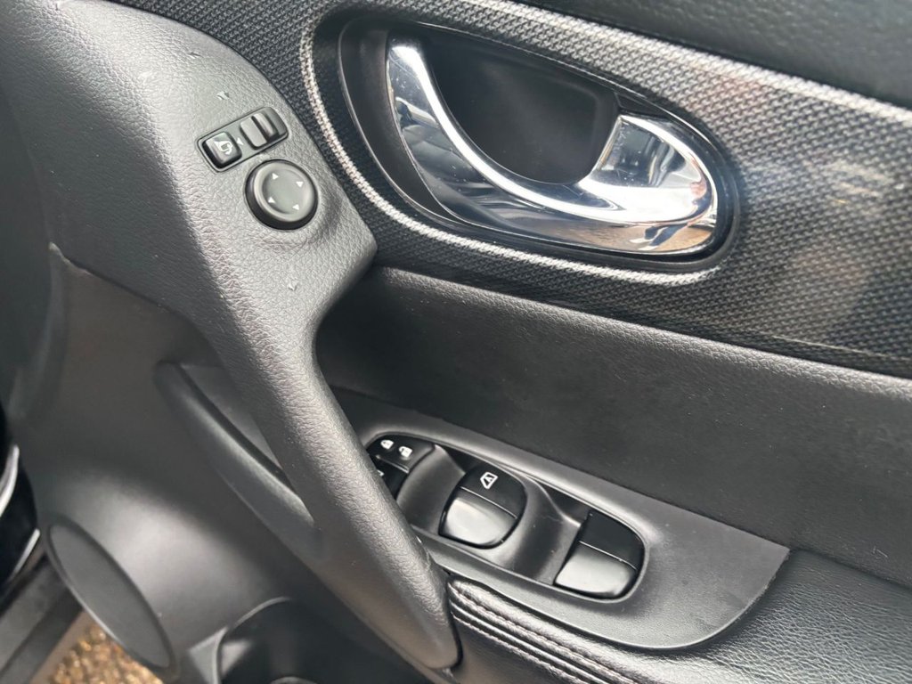 Used Nissan X-Trail 2017 for sale - 77384384: Photo 12