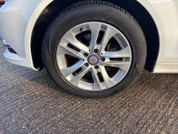 Used Mercedes-Benz C Class 2012 for sale - 77451670: Photo