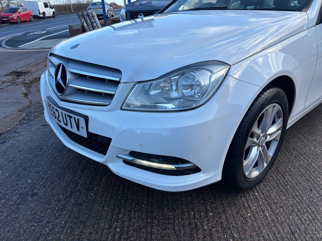 Used Mercedes-Benz C Class 2012 for sale - 77451670: Photo 5