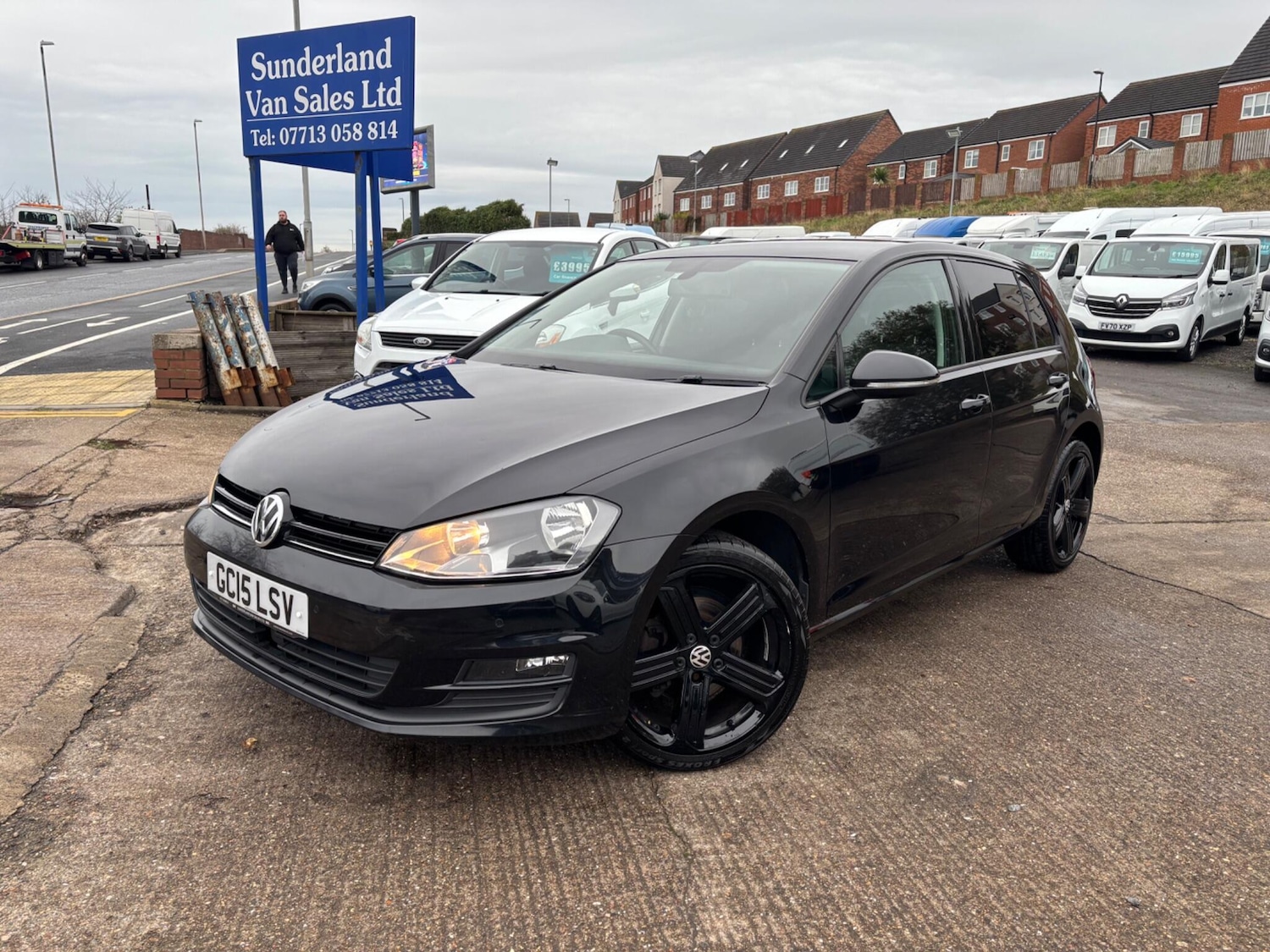 Used Volkswagen Golf 2015 for sale - 76714384: Photo 1