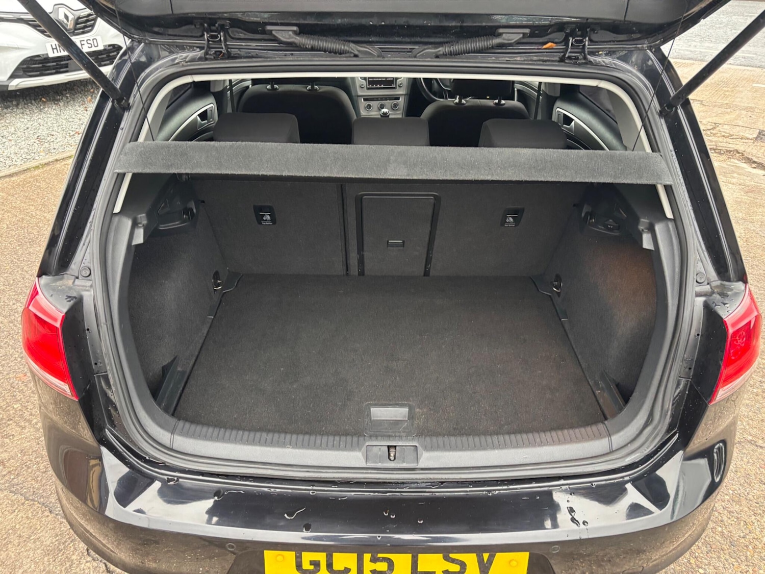 Used Volkswagen Golf 2015 for sale - 76714384: Photo 17