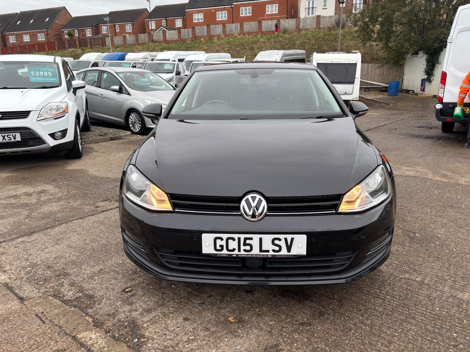 Used Volkswagen Golf 2015 for sale - 76714384: Photo 2