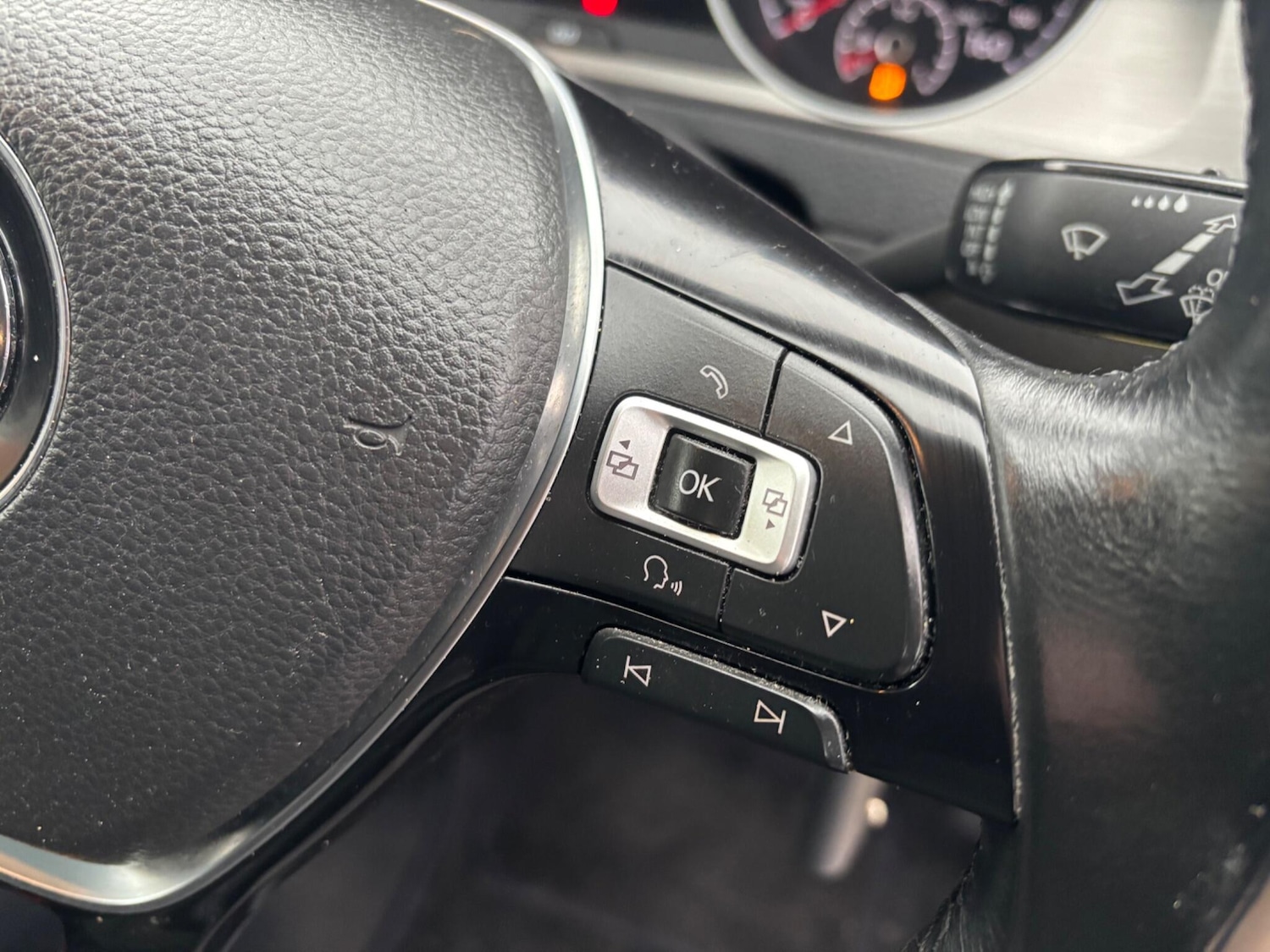 Used Volkswagen Golf 2015 for sale - 76714384: Photo 28