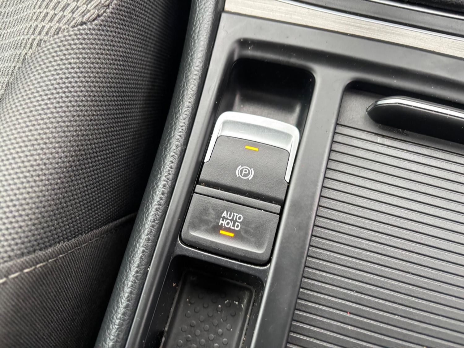 Used Volkswagen Golf 2015 for sale - 76714384: Photo 30