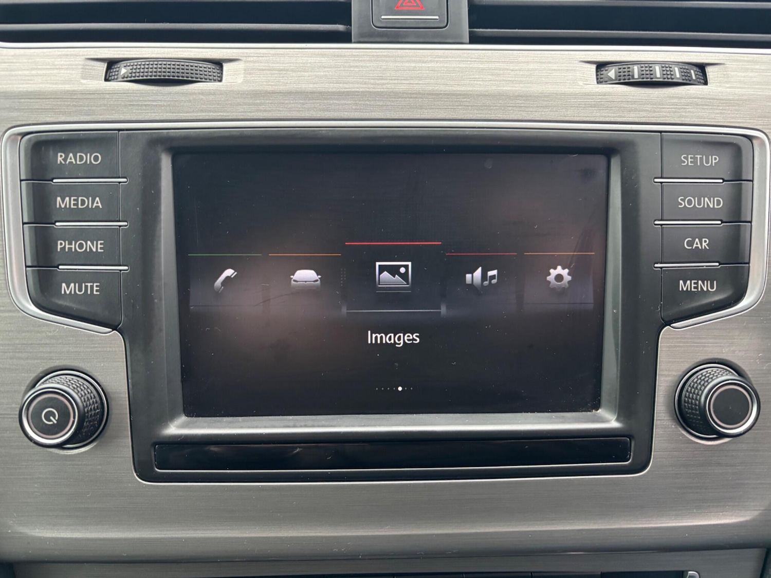 Used Volkswagen Golf 2015 for sale - 76714384: Photo 36