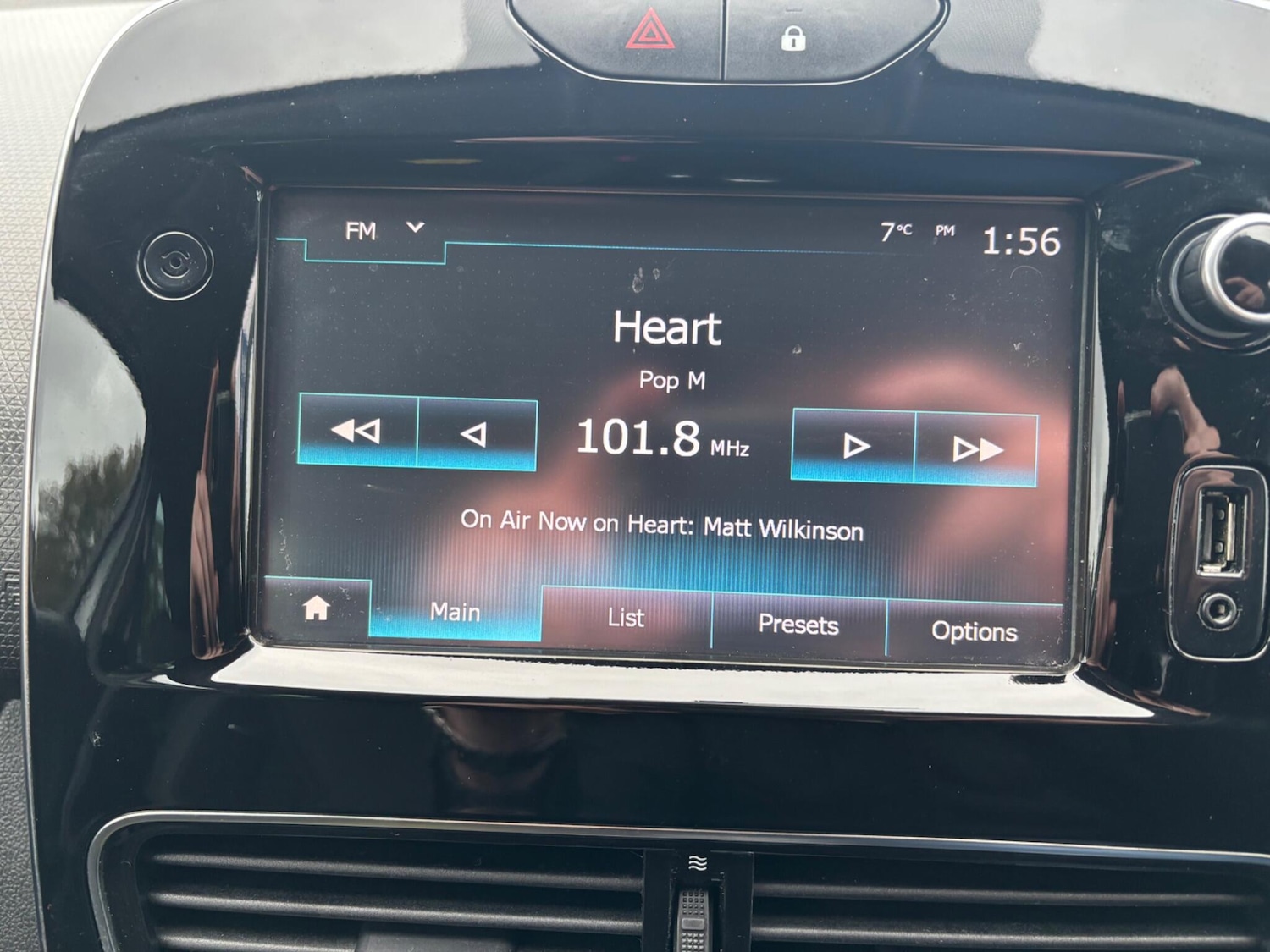 Used Renault Clio 2018 for sale - 76585015: Photo 29