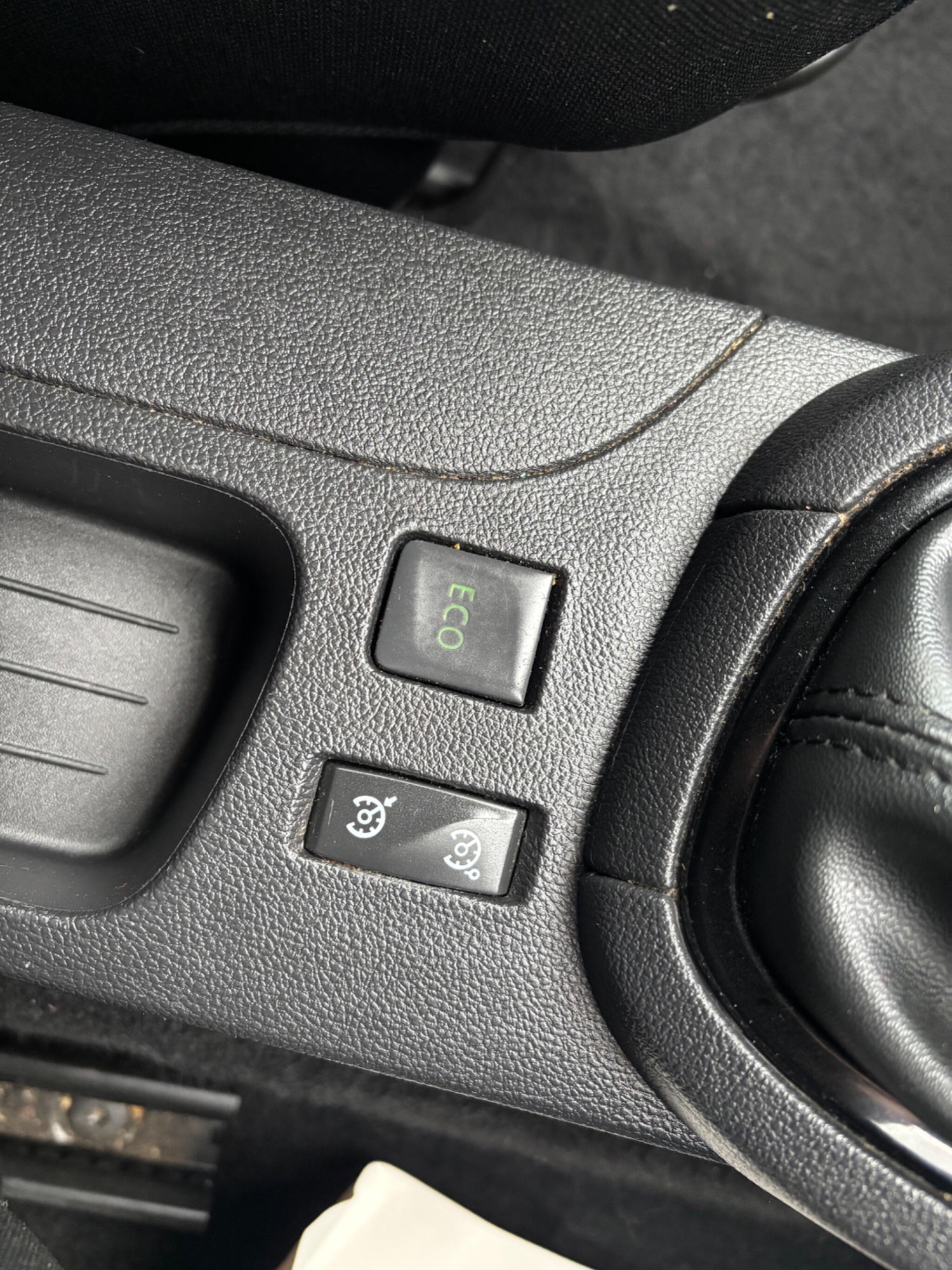 Used Renault Clio 2018 for sale - 76585015: Photo 35