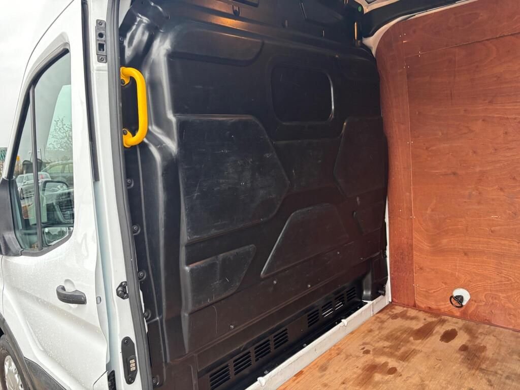 Used Ford Transit 2022 for sale - 76945365: Photo 15