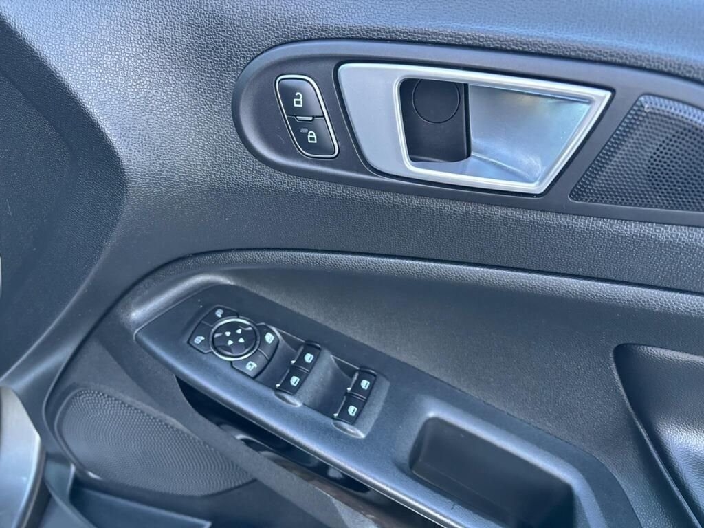 Used Ford Ecosport 2018 for sale - 76945378: Photo 16