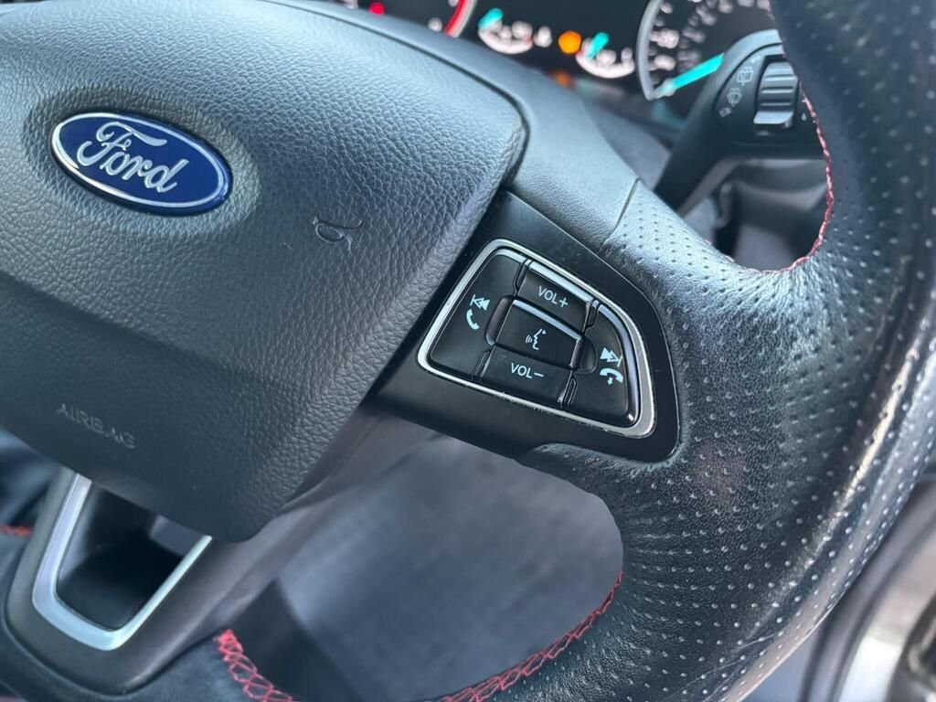 Used Ford Ecosport 2018 for sale - 76945378: Photo 21