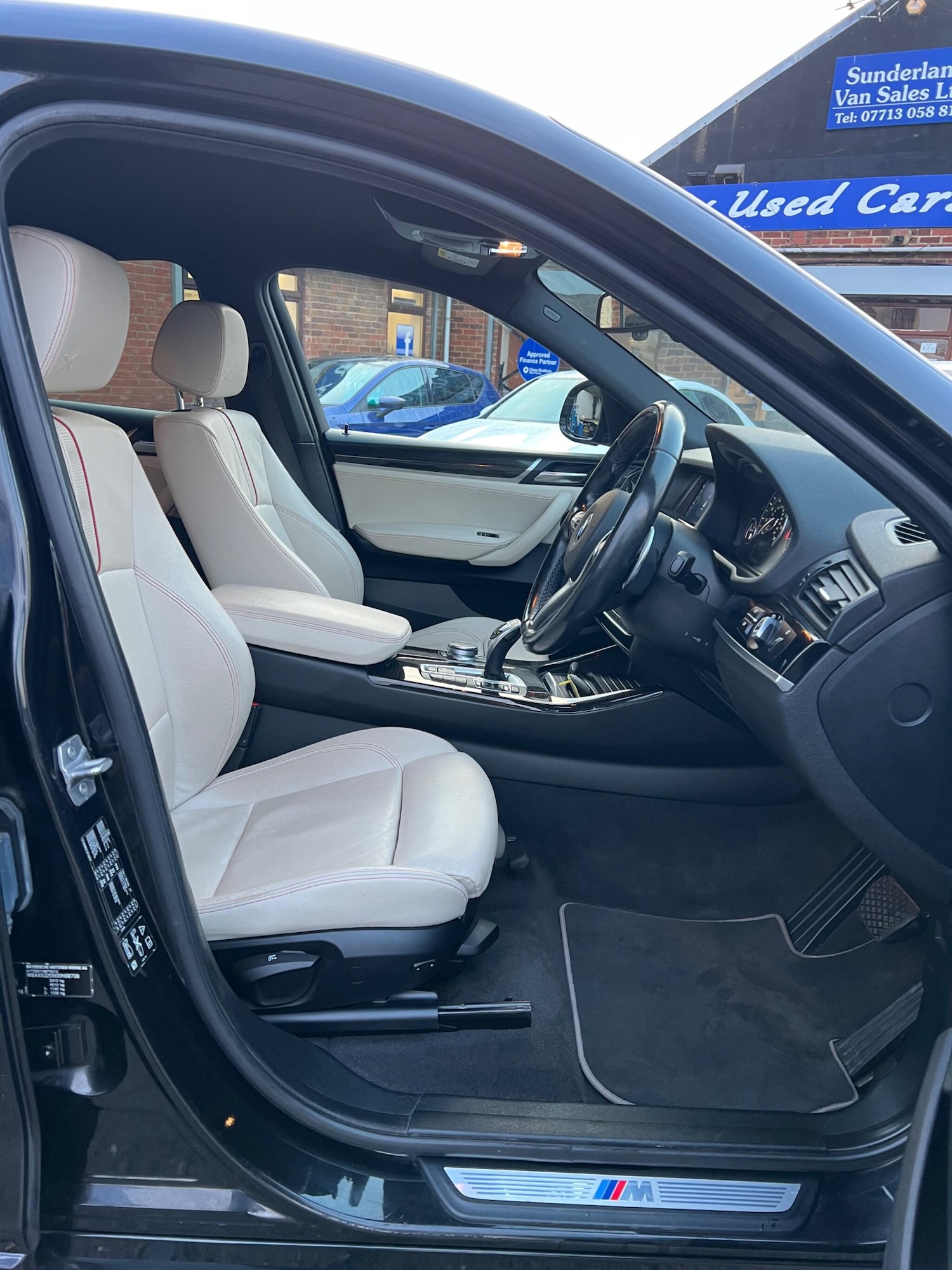 Used BMW X4 2017 for sale - 76573500: Photo 14