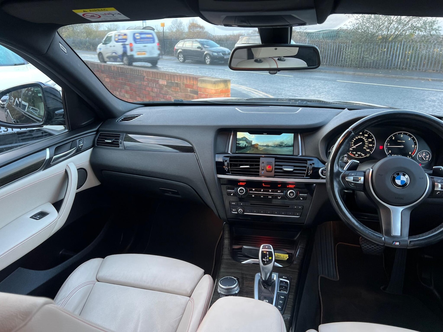 Used BMW X4 2017 for sale - 76573500: Photo 16