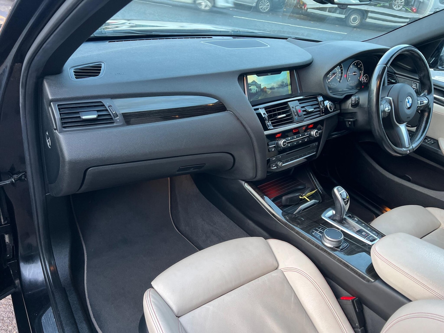 Used BMW X4 2017 for sale - 76573500: Photo 17