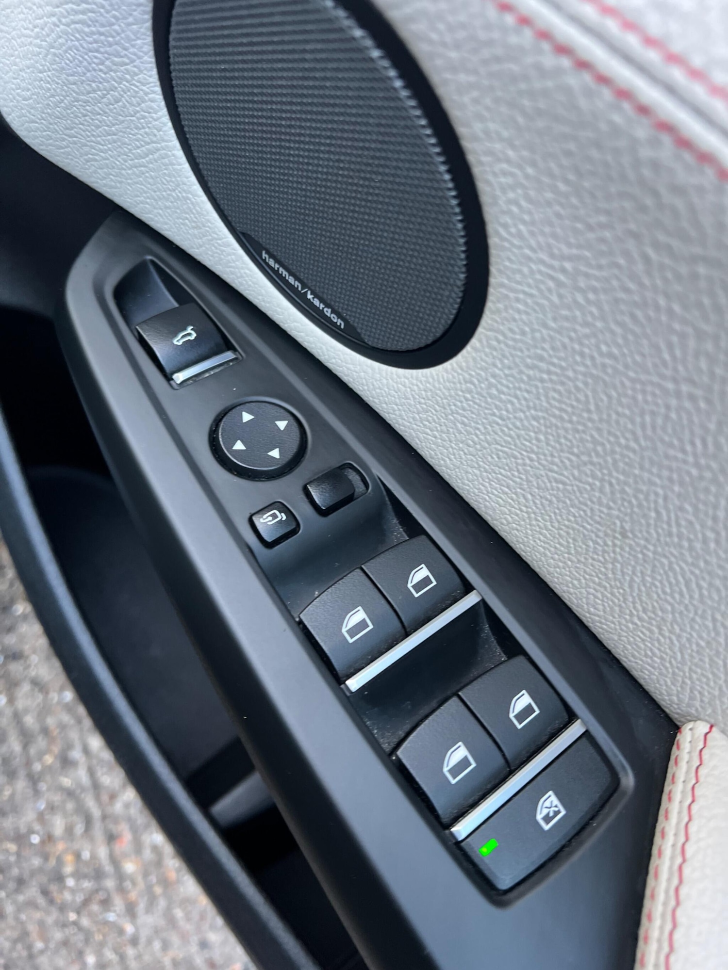 Used BMW X4 2017 for sale - 76573500: Photo 25