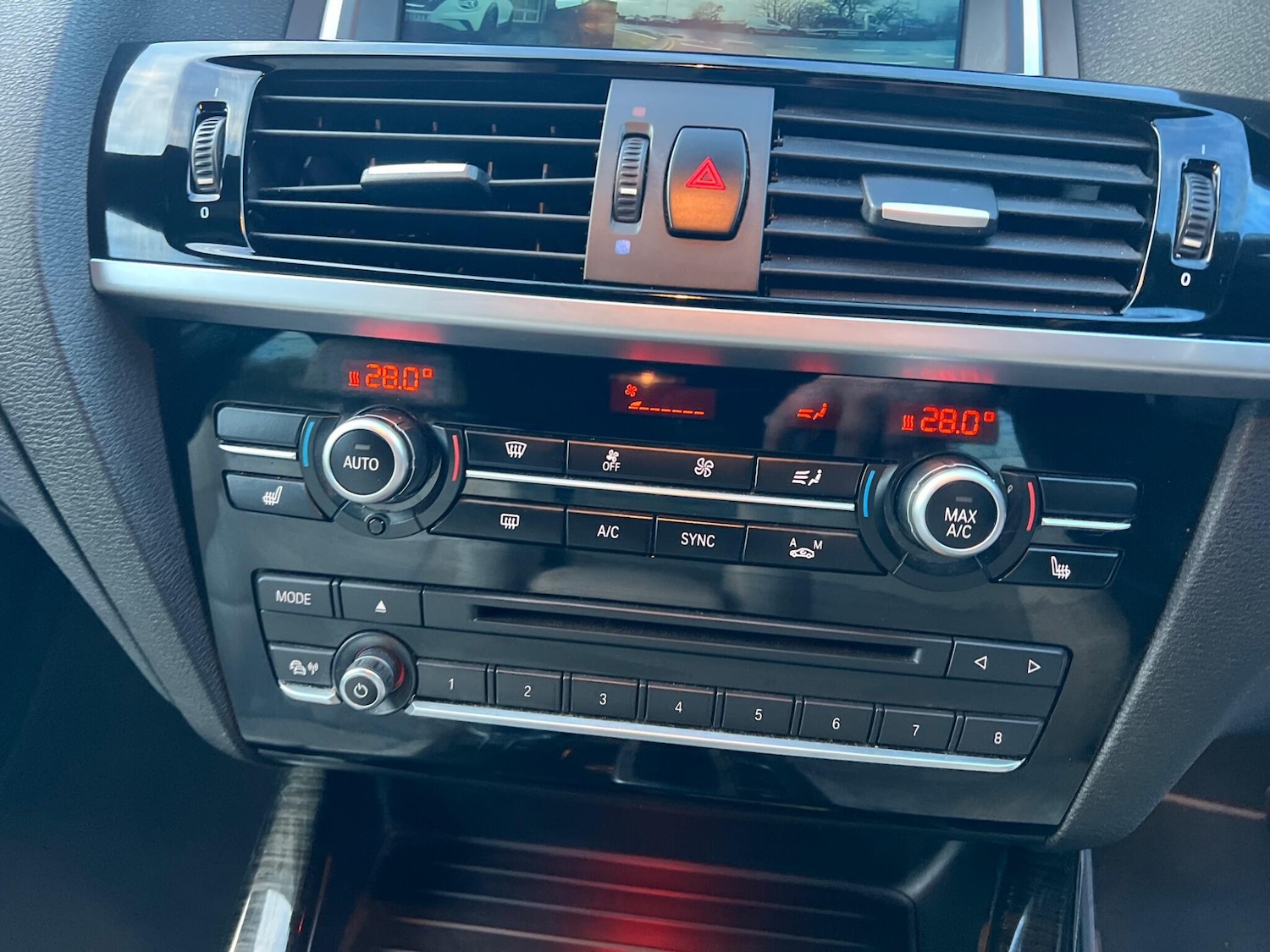 Used BMW X4 2017 for sale - 76573500: Photo 28