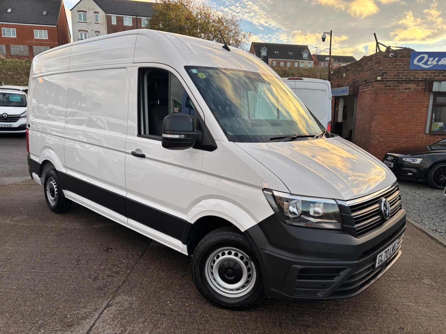 Used Volkswagen Crafter 2020 for sale - 76728127: Photo 2