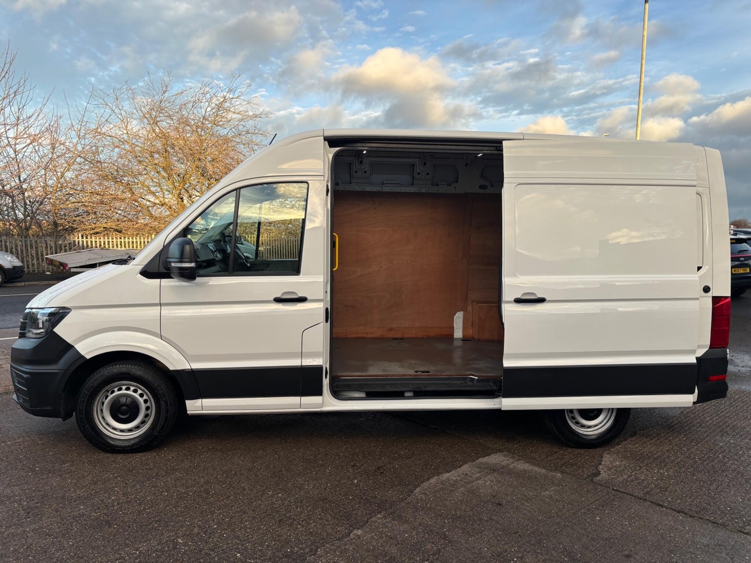 Used Volkswagen Crafter 2020 for sale - 76728127: Photo 9