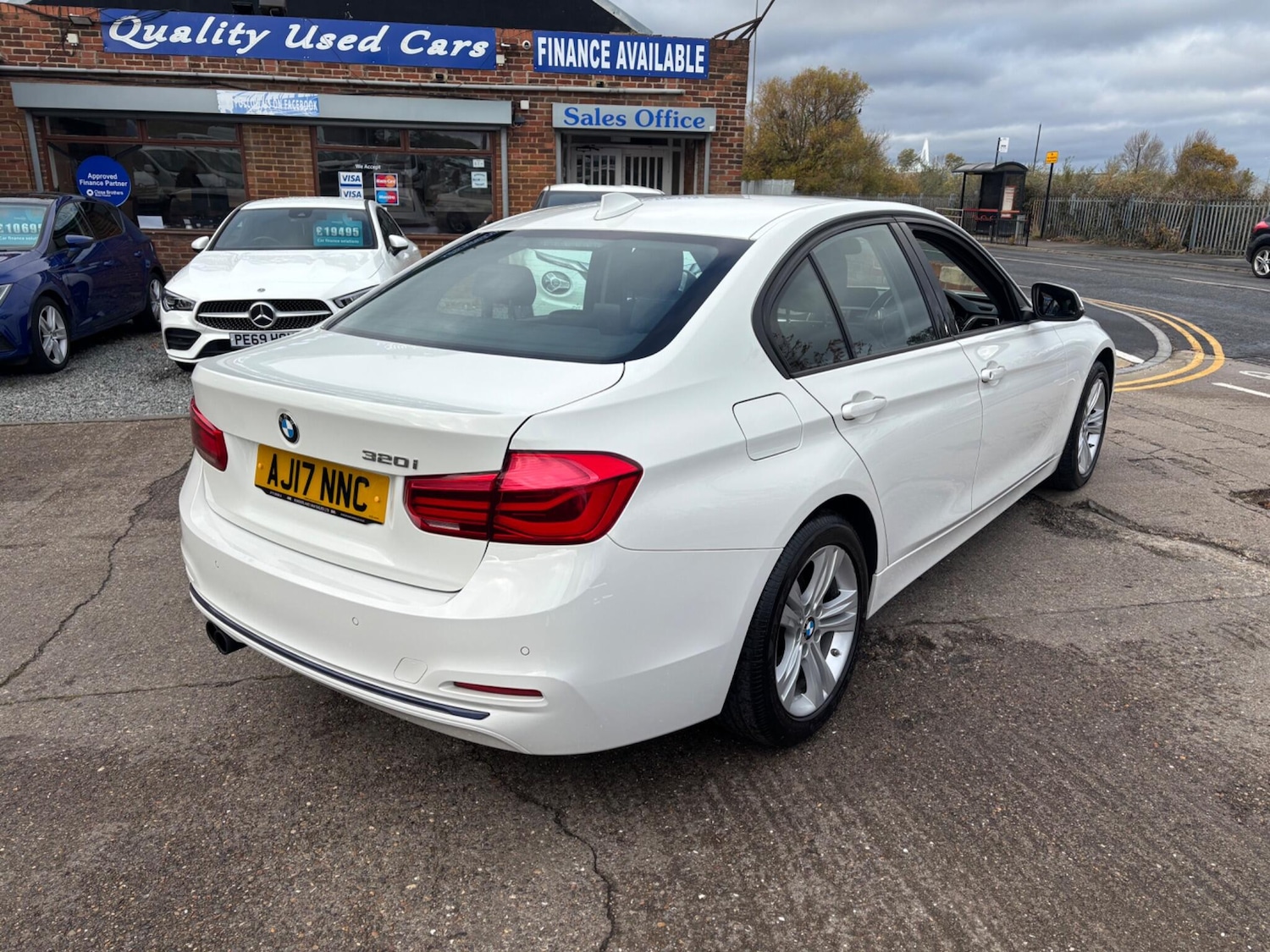 Used BMW 3 Series 2017 for sale - 76457608: Photo 13