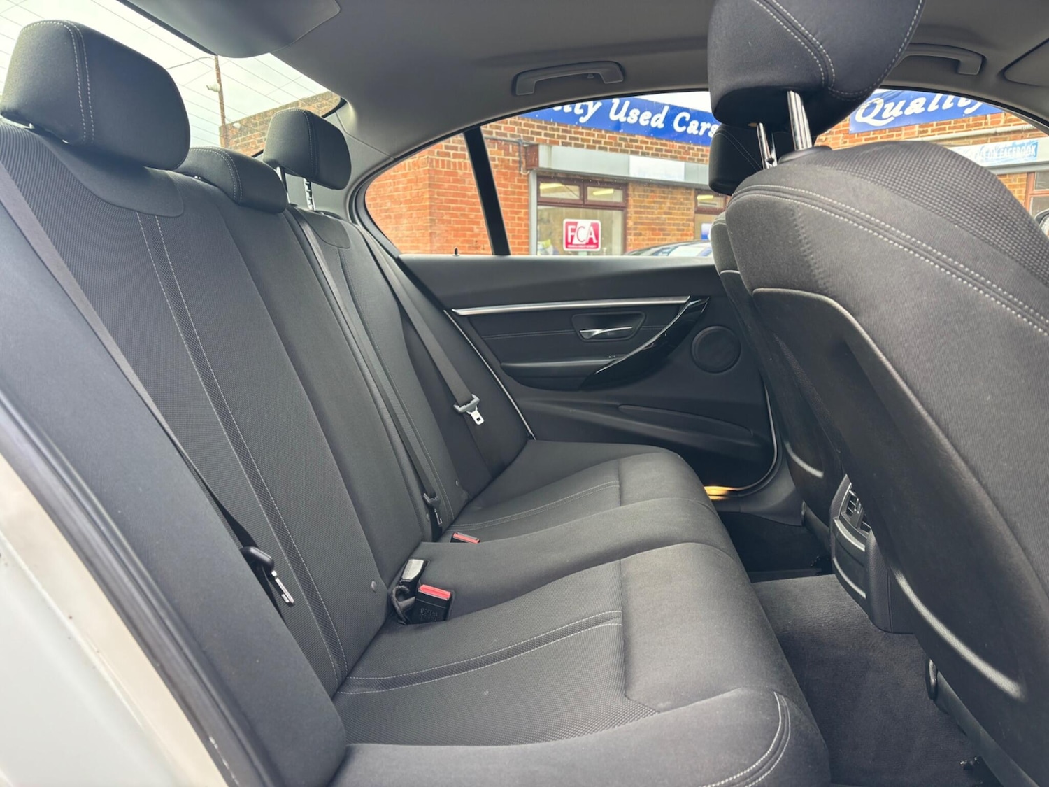 Used BMW 3 Series 2017 for sale - 76457608: Photo 14