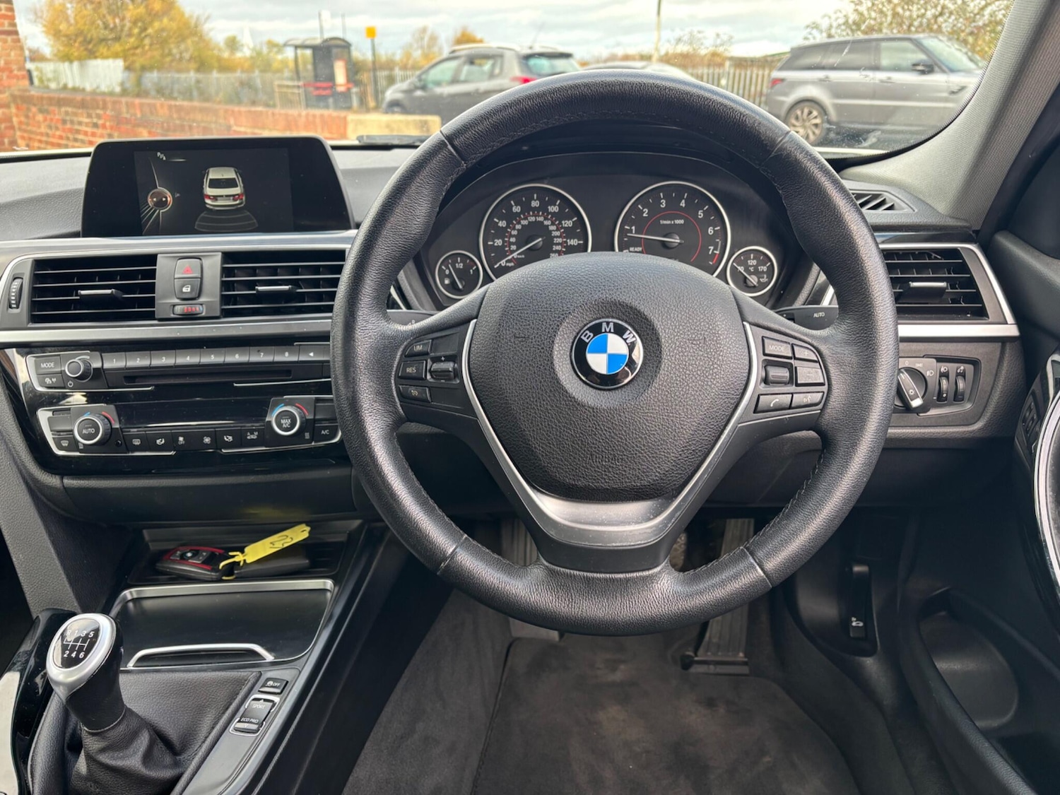 Used BMW 3 Series 2017 for sale - 76457608: Photo 16