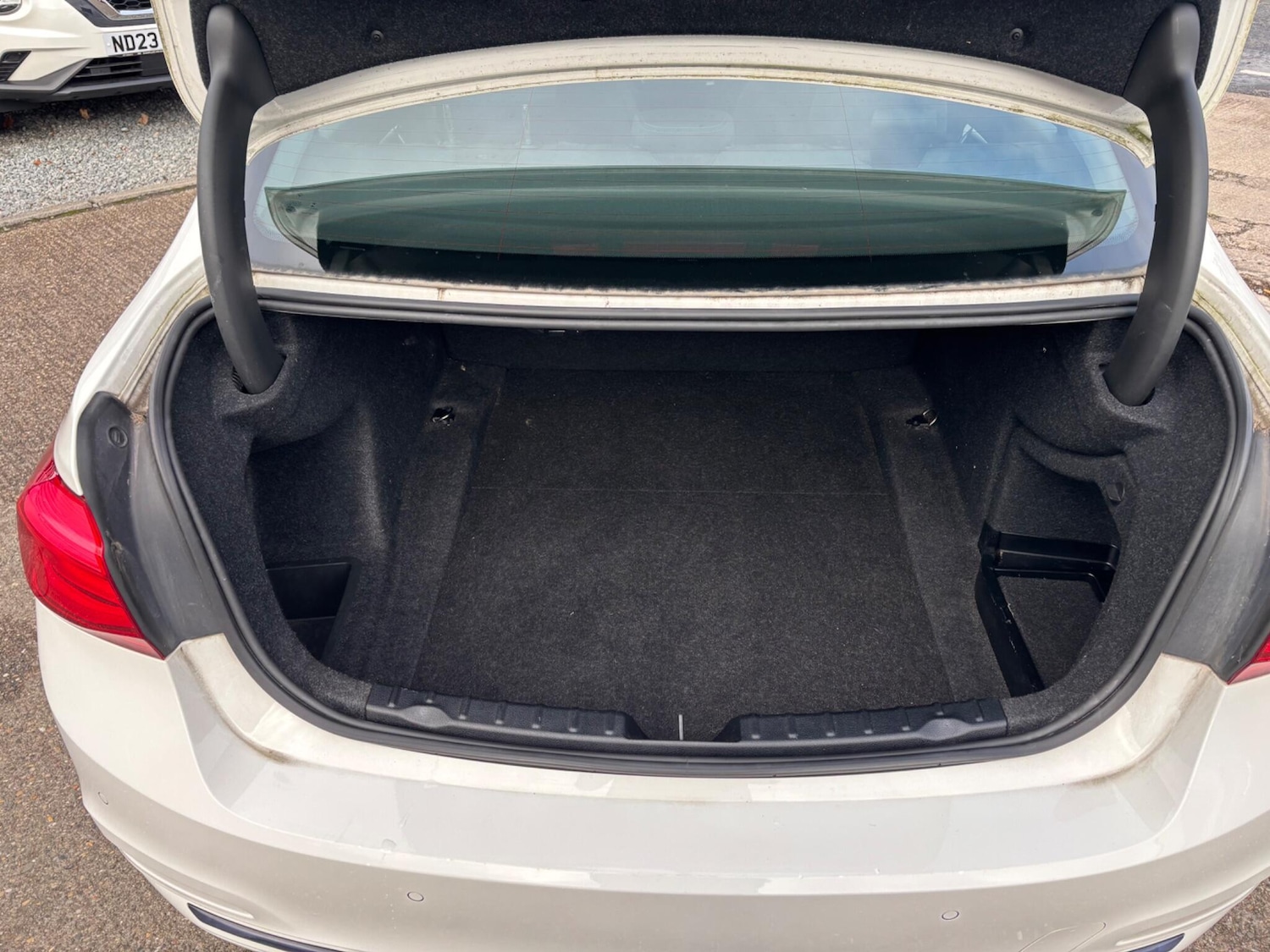 Used BMW 3 Series 2017 for sale - 76457608: Photo 22