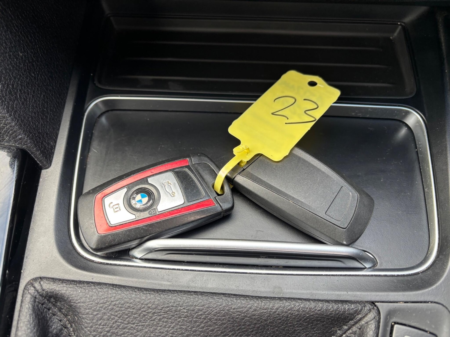 Used BMW 3 Series 2017 for sale - 76457608: Photo 30