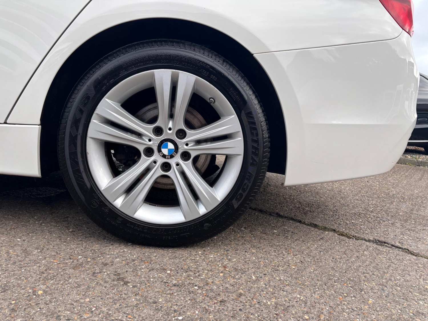 Used BMW 3 Series 2017 for sale - 76457608: Photo 5