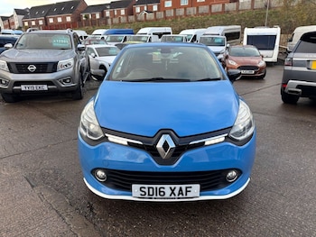 Used Renault Clio 2016 for sale - 76973564: Photo