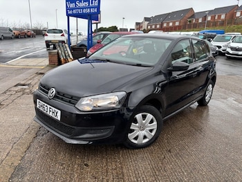 Used Volkswagen Polo 2013 for sale - 77534799: Photo