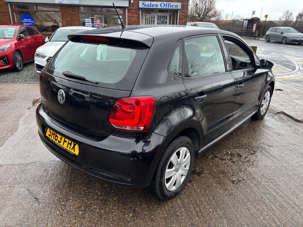 Used Volkswagen Polo 2013 for sale - 77534799: Photo 7