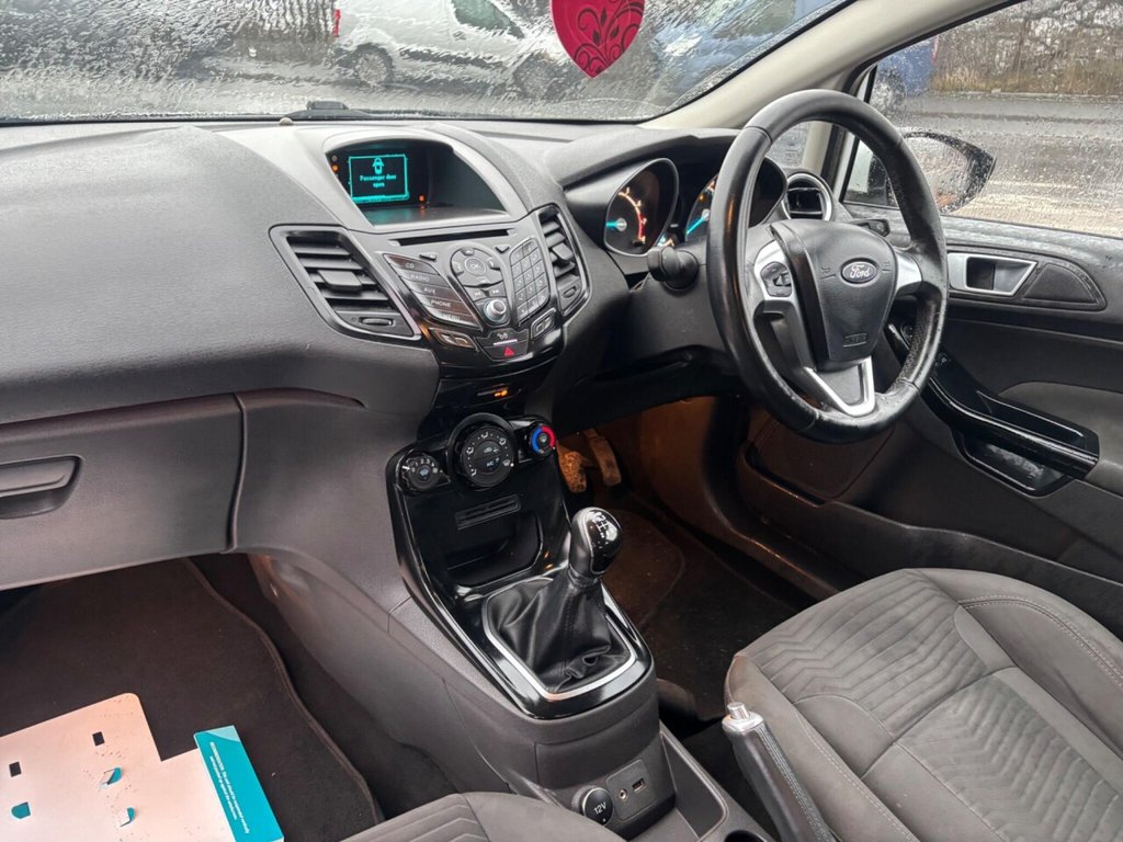 Used Ford Fiesta 2015 for sale - 77521565: Photo 10