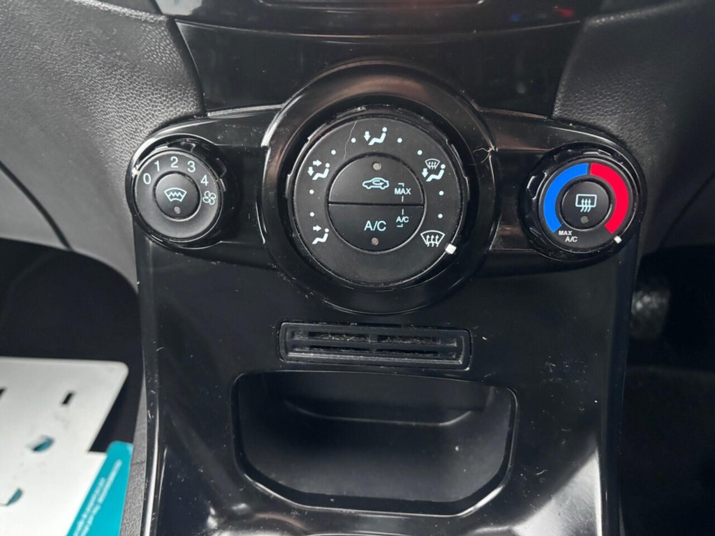Used Ford Fiesta 2015 for sale - 77521565: Photo 13